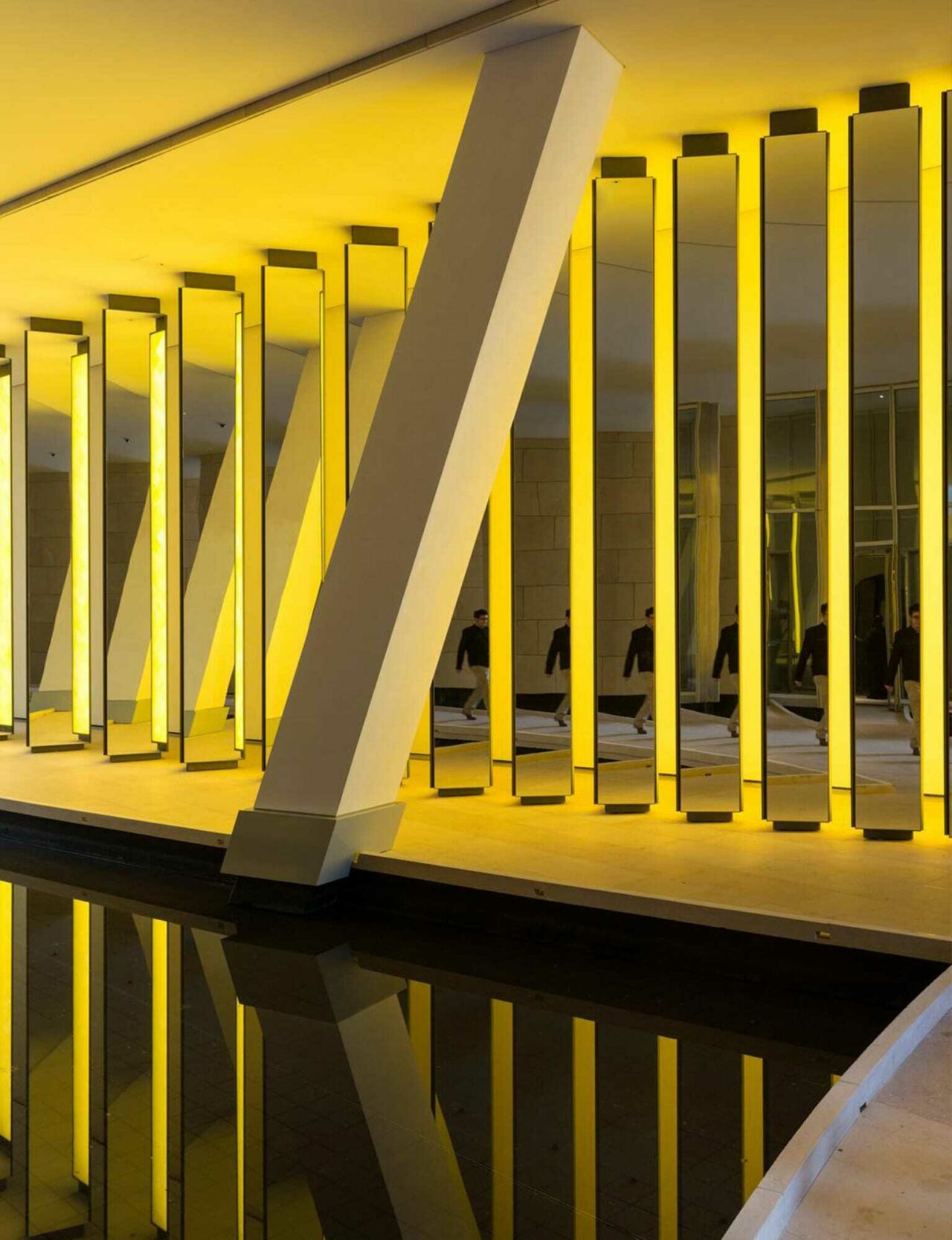 Fondation Louis Vuitton, Inside the Horizon - Atelier Emmanuel